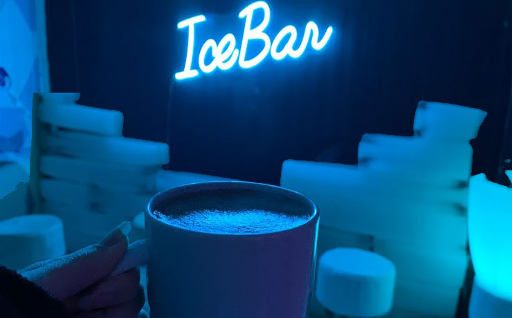 کافه فصل یخ